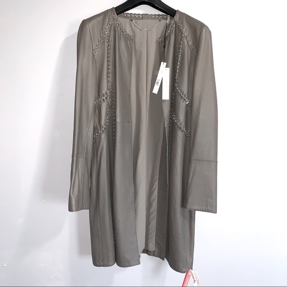 👽 Tahari 👽Veeda Stitch Embellished Leather Coat - Picture 2 of 9